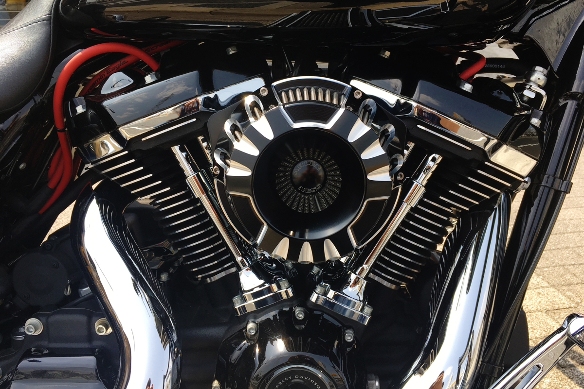 2018年 flhxs street glide special アレンネス エアクリーナー